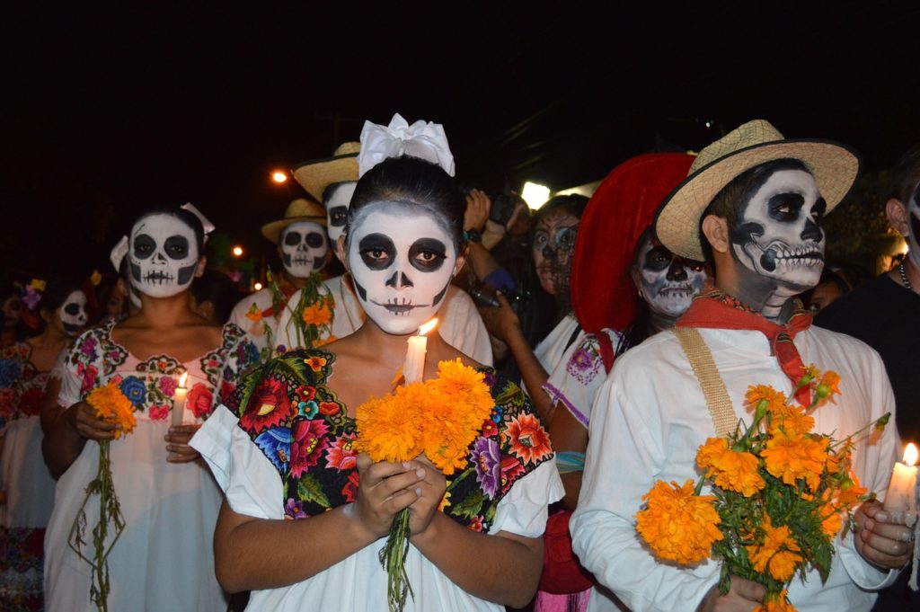 【越境EC】メキシコ最大のお祭り「死者の日」では、「日本のアニメキャラのコスプレ」が熱い！